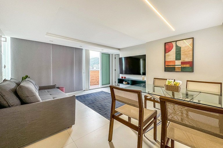 Luxuosa Cobertura com vista incrível para o mar