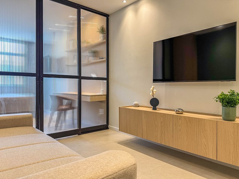 Studio de Luxo a 1 Quadra da Praia de Copacabana