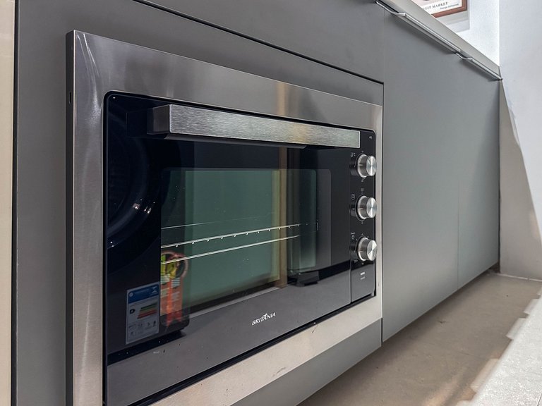 Studio de Luxo a 1 Quadra da Praia de Copacabana