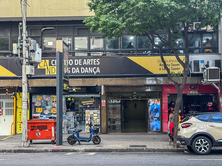 Vista Mar com 2 Quartos na quadra da praia