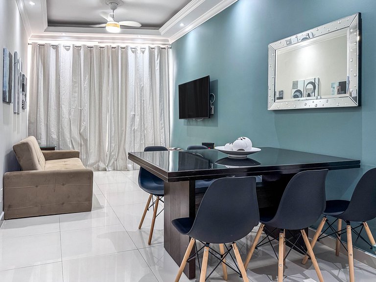 Vista Mar com 2 Quartos na quadra da praia