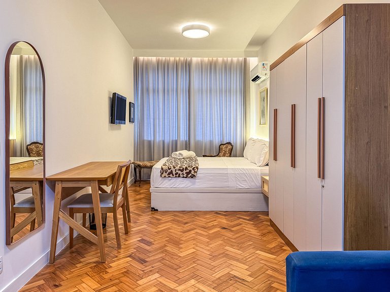 Charmoso Studio a 1 quadra da praia de Copacabana