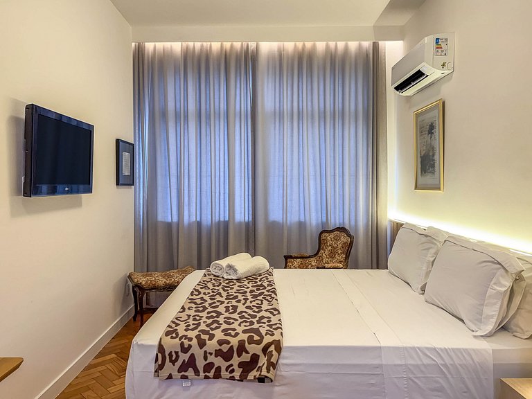 Charmoso Studio a 1 quadra da praia de Copacabana