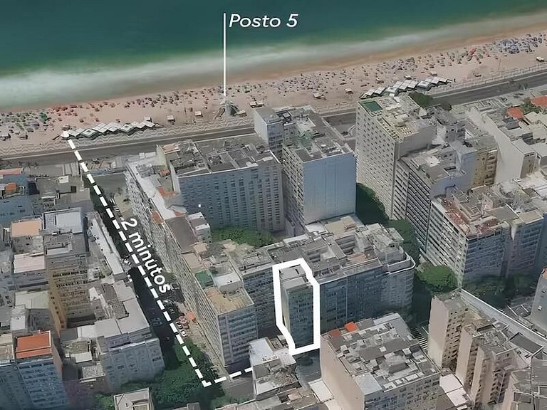 Studio de Luxo a 1 Quadra da Praia de Copacabana