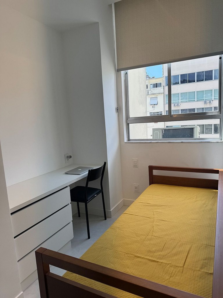 Apto novo no melhor de Copacabana